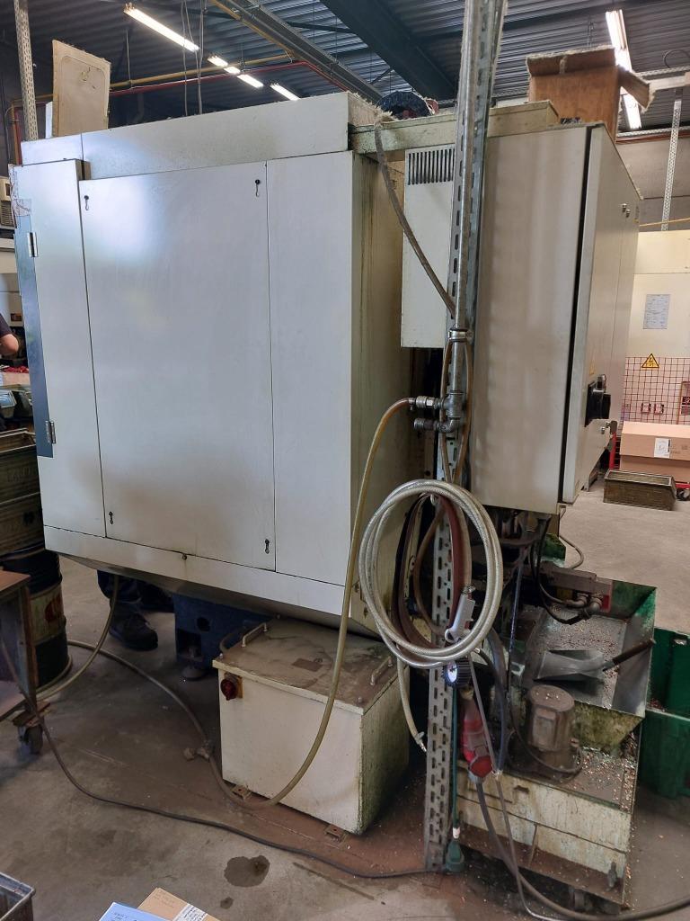 Used Fanuc Robodrill Alpha T14iA I Vertical Machining Center I 1998