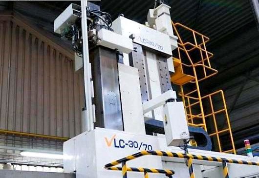 Gebruikt Hankook VLC 30/70 - Verticale Draaibank - 2004