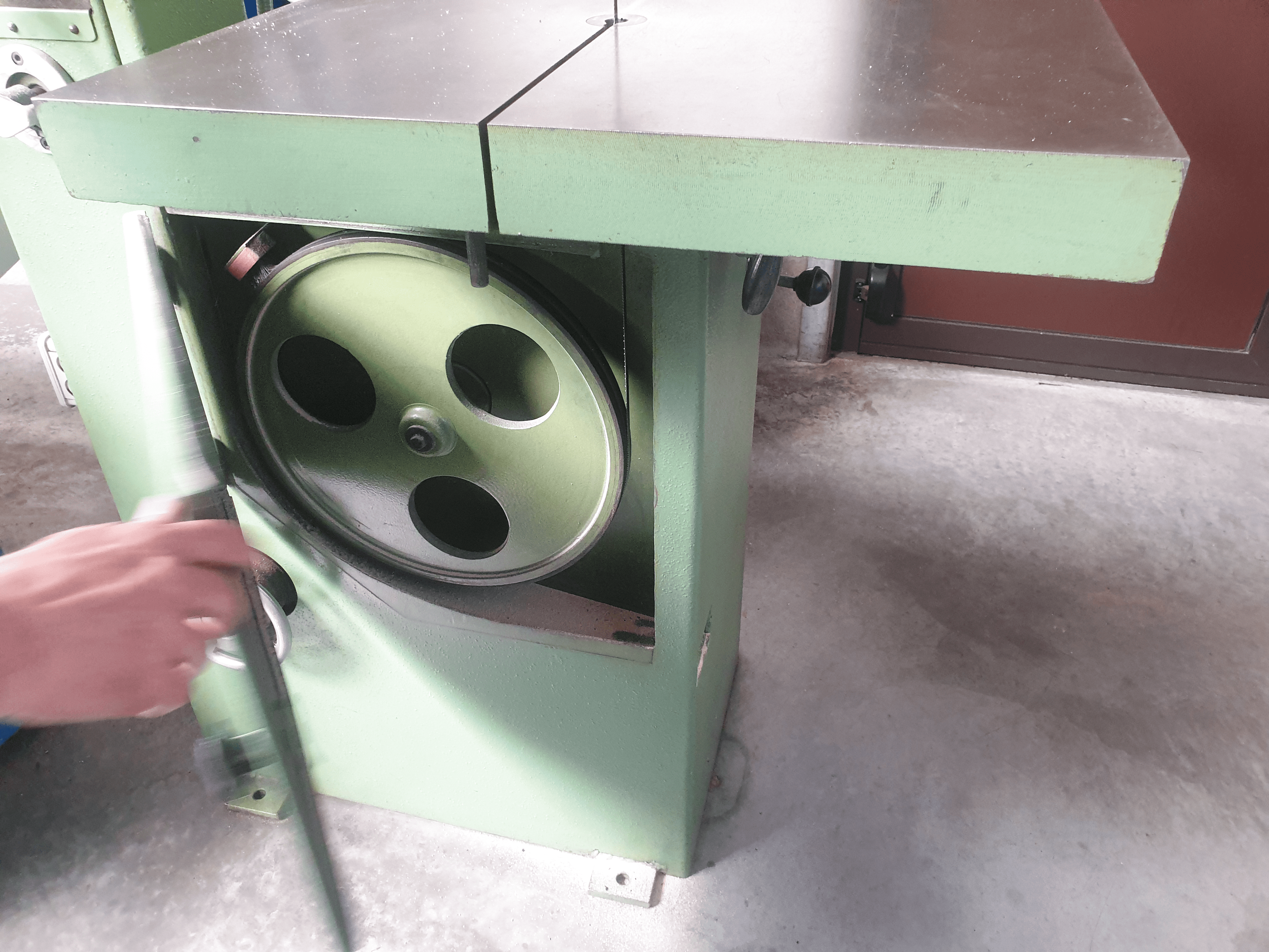 Usado Samur S-400-V - Sierra de cinta vertical - 2011