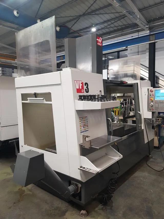 Usado Centro de mecanizado vertical Haas VF3 I 2015