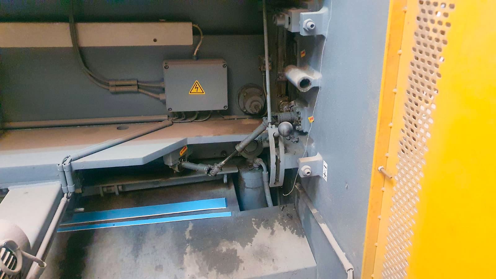 Gebruikt Haco TS 3006 - Guillotine - 2000