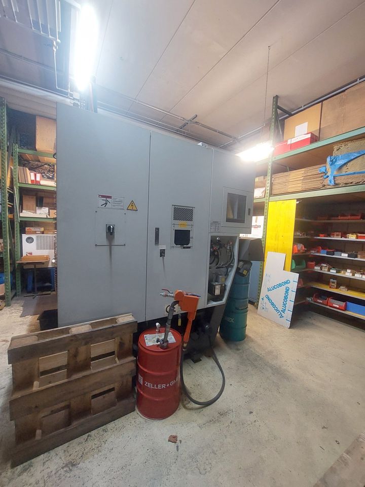 Used Quaser MV154 E I Vertical Machining Center I 2003