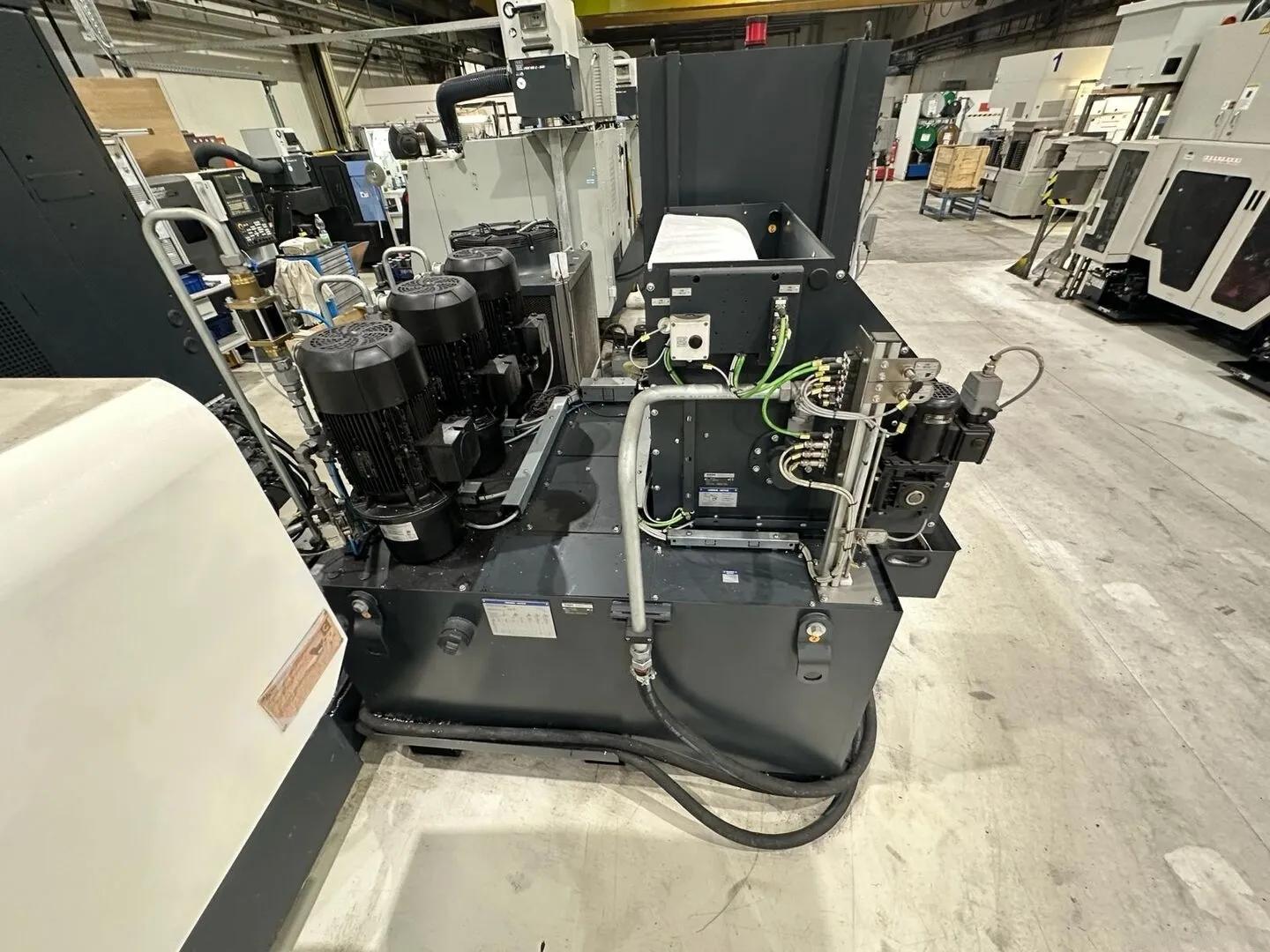 Usado Centro de Torneado CNC DMG MORI NZX 2000/800 I