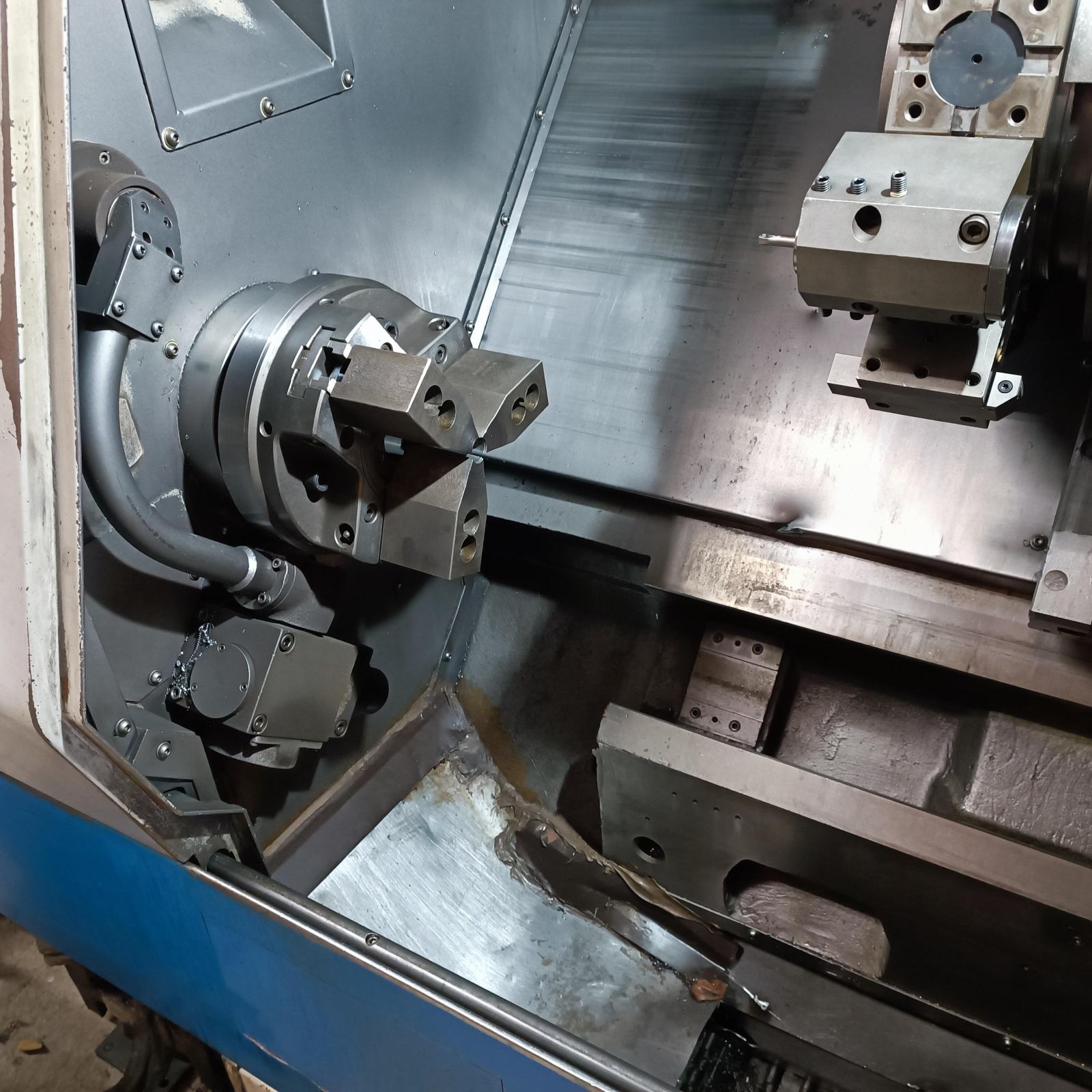 Used Daewoo Puma 240M I CNC Lathe I 2004