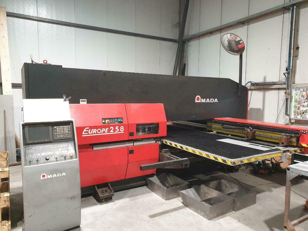 Gebruikt Amada Europe 258
