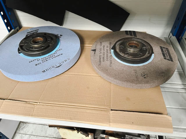 Usado Chevalier FSG 2440 TX - Máquina de Rectificado Superficial