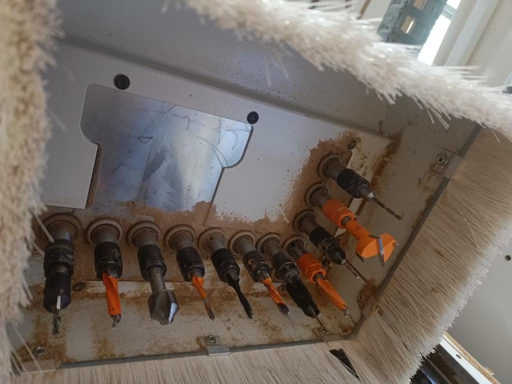 Used SCM Tech Z2 I CNC Machining Center I 2011