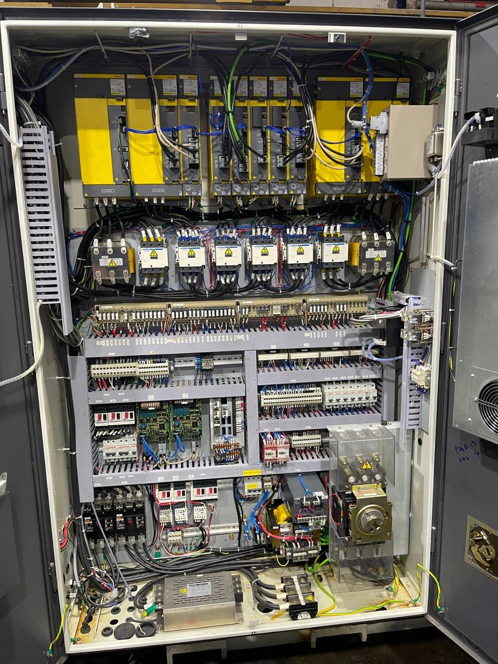 Used Nakamura-Tome WT 300 MMY I Multitasking Machine I 2004