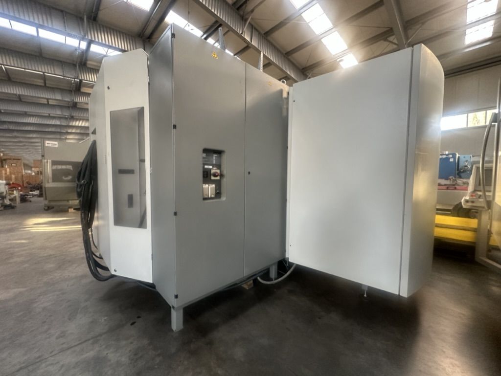 Used Deckel Maho DMC 105 V Linear I Vertical Machining Center I 2008