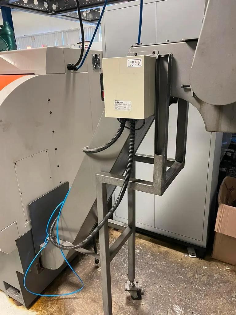 Gebruikt Topturn CNC-S25B I CNC Draaibank