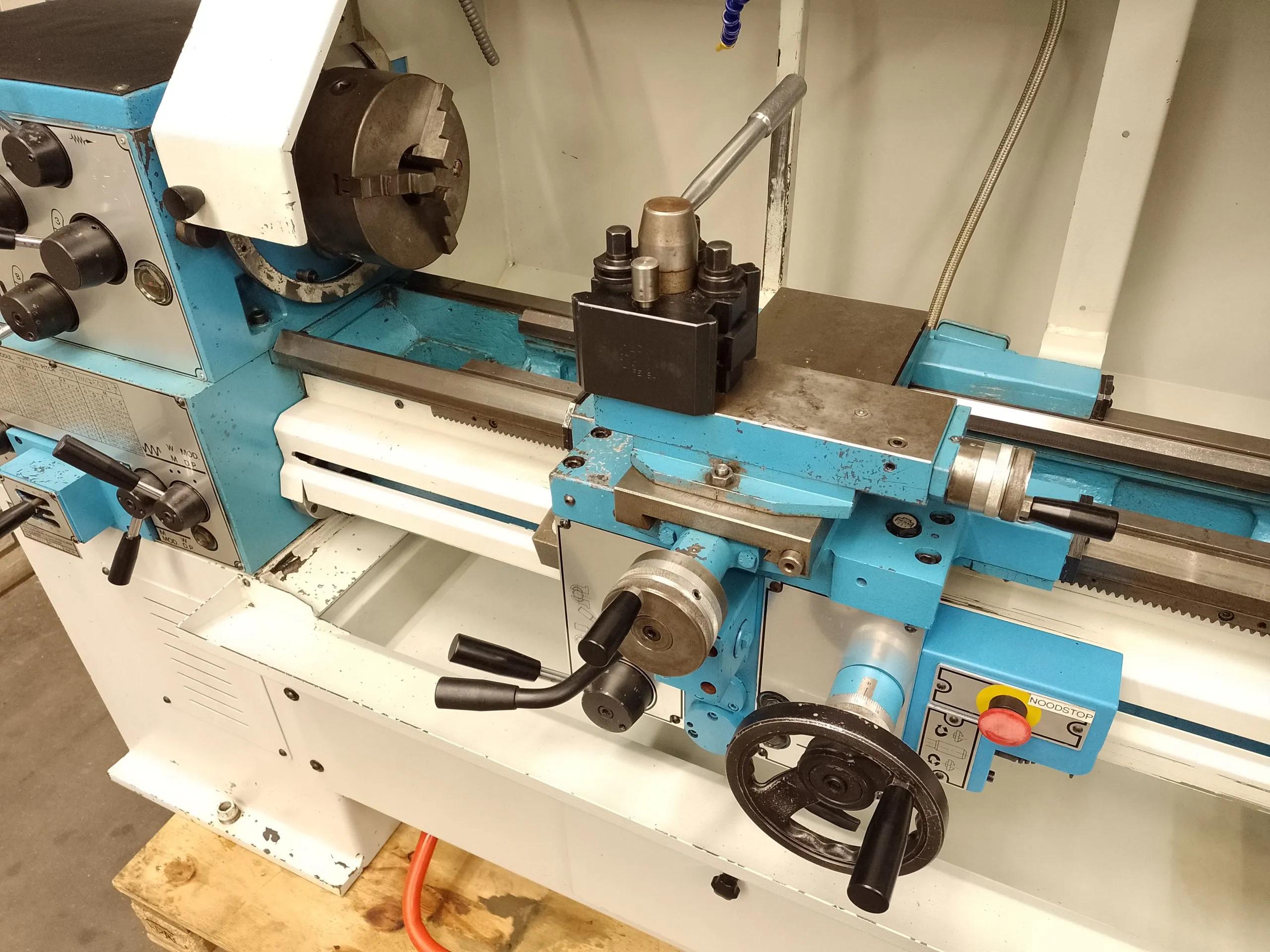 Gebruikt Pinacho S-90/180 I Draaibank