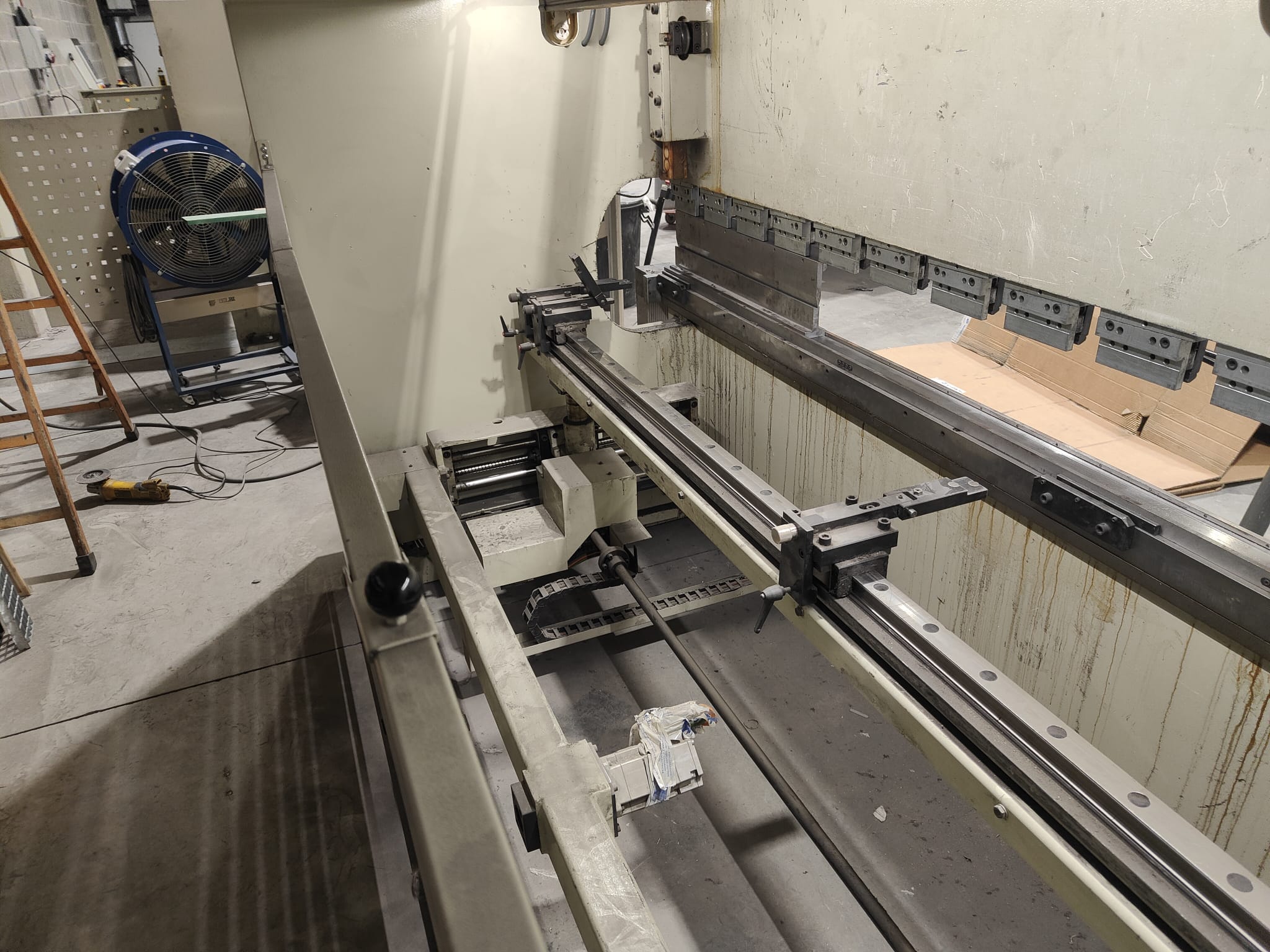 Used Durma CNC HAP 3590 I Press Brake I 2004