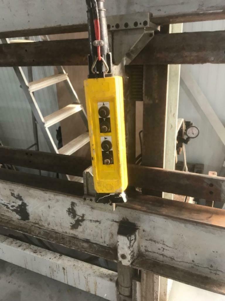 Gebruikt ITALPRESSE FALCON/2000 - CE