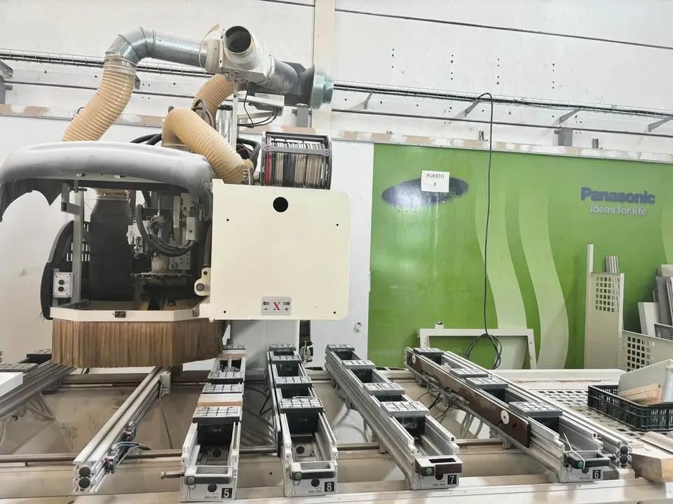 Usado Centro de mecanizado CNC Morbidelli A 600 I 1999