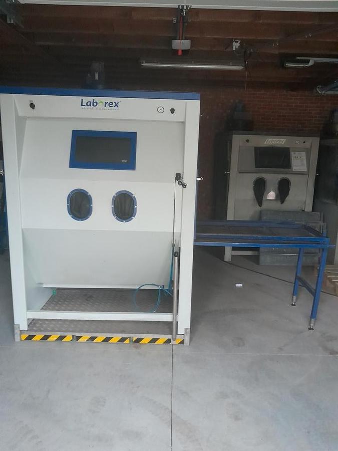 Used Laborex 1500P I Pressure blasting cabinets I 2012