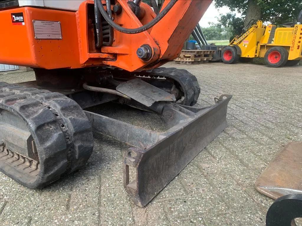 Usado Terex Schaeff HR 1.6 I Mini Excavator