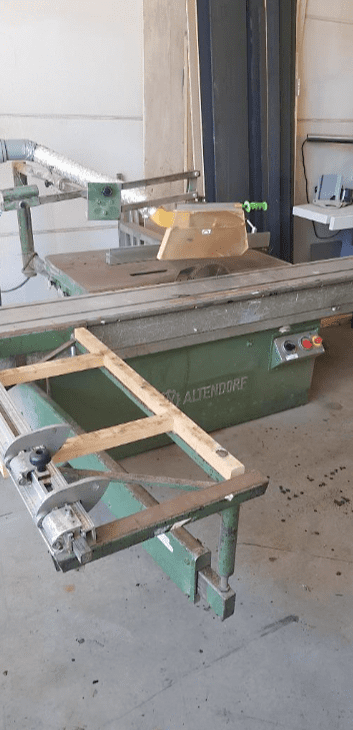 Usado Altendorf F90 - Sierra de Mesa Deslizante