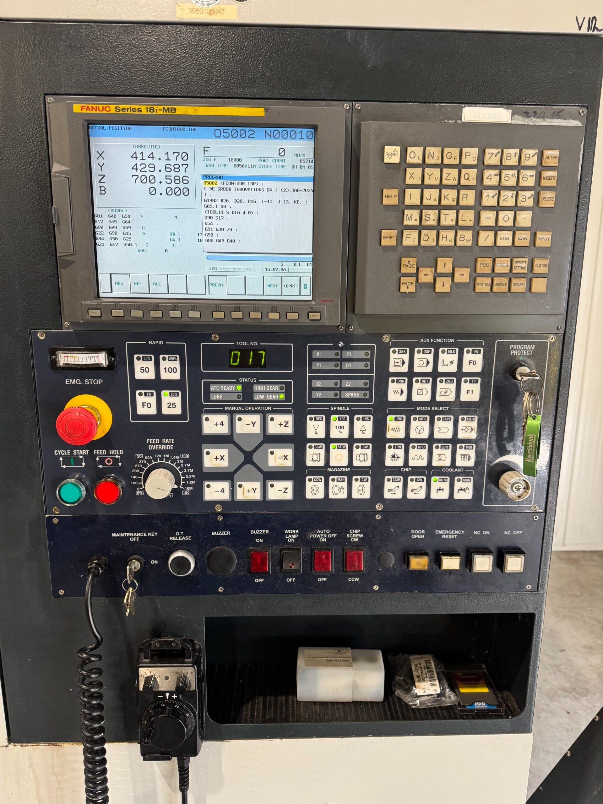 Used FEELER QM-40SA I CNC Milling Machine I 2007