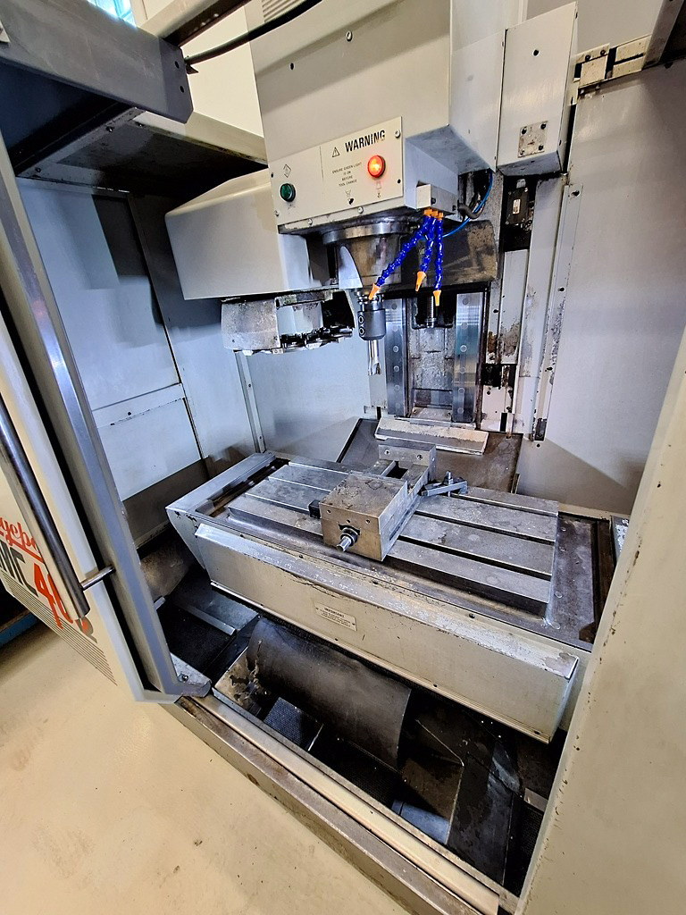 Used Bridgeport VMC 460 - Vertical Machining Center - 1994