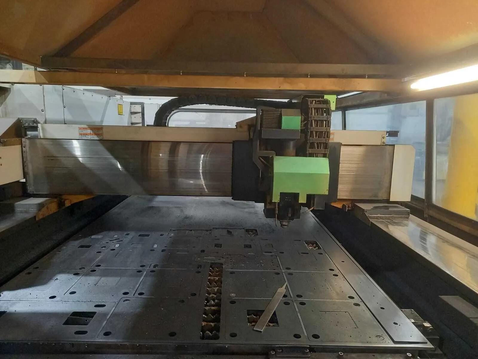 Gebruikt Mazak Hyper Gear 510 I Laser Cutting