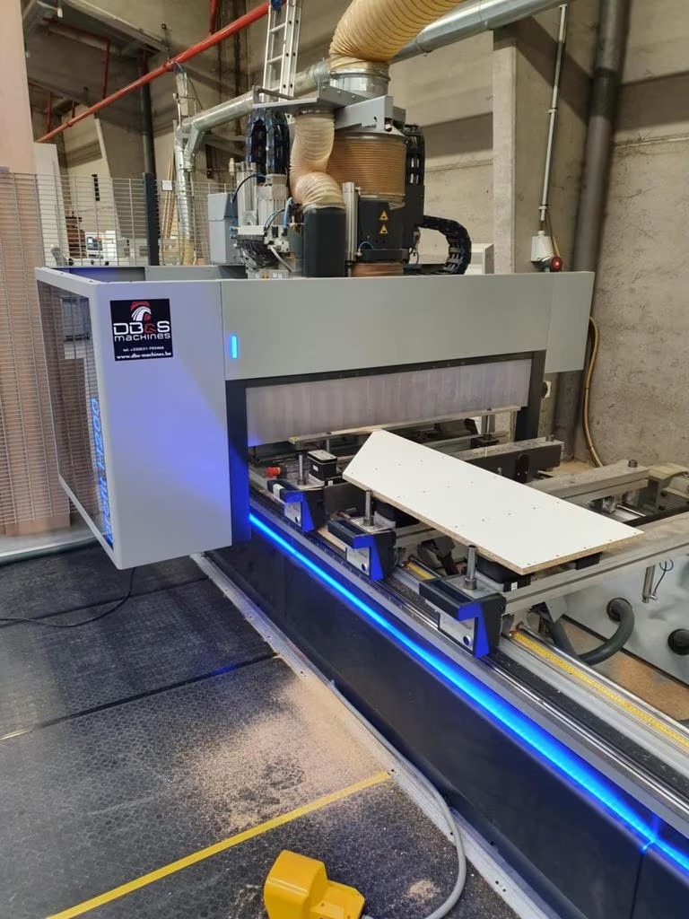 Used Format 4 Profit H200 I CNC Machining Center I 2016