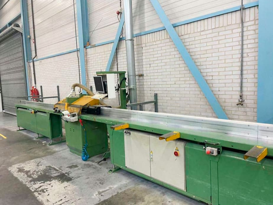 Usado Sierra de Corte Transversal Automática Subyacente APS