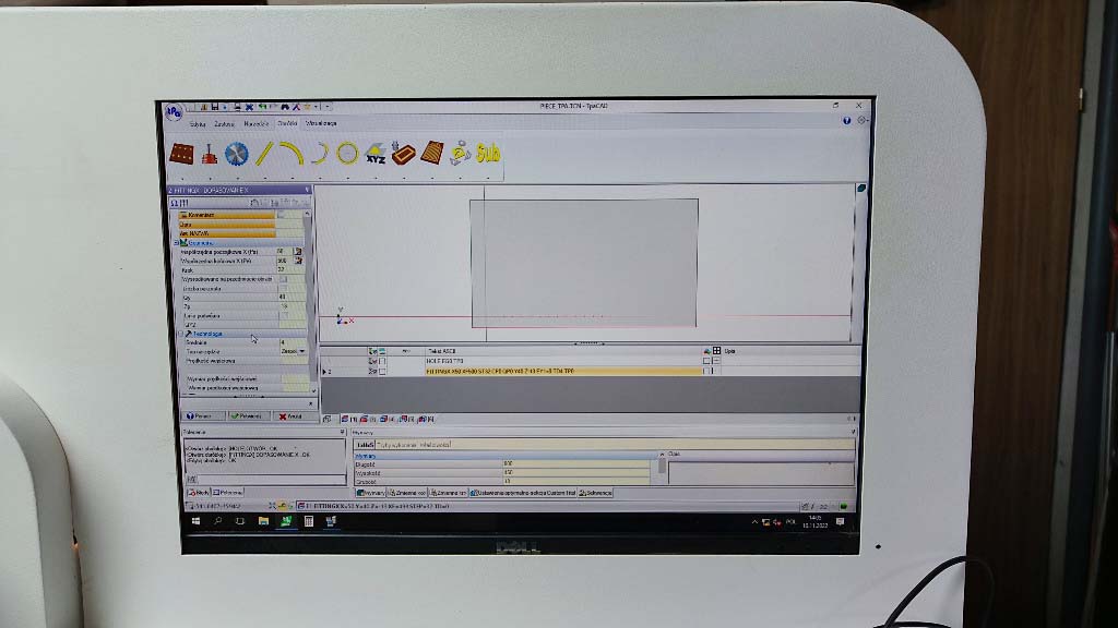 Usado Vitap Point 2 - Perforadora CNC - 2017