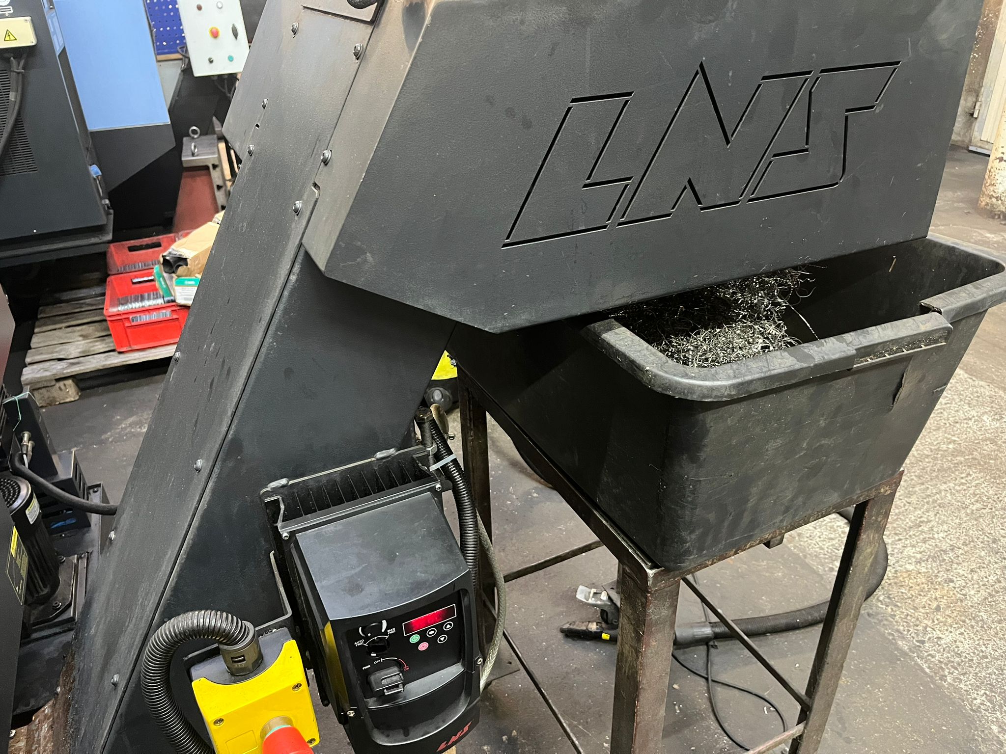 Used Doosan Lynx 2100B I CNC Lathe I 2017