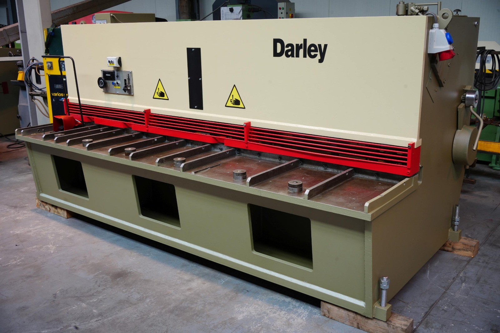 Used Darley GS 3000X10 I Hydraulic Shear I 1979