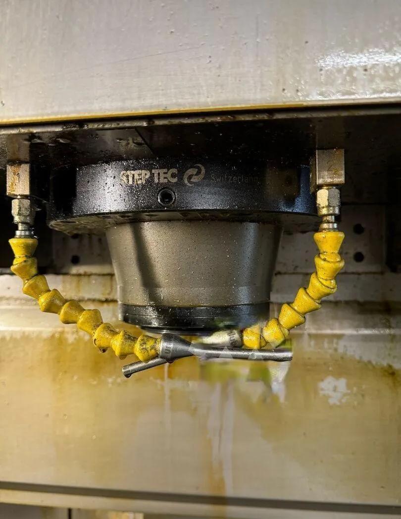 Gebruikt Mikron VCP 710 I Verticale Bewerking Centrum