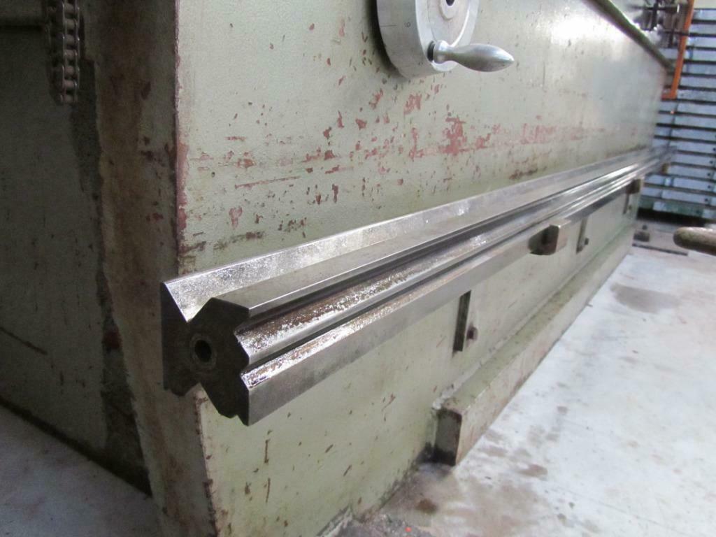 Usado 1981 SAFAN UCK 110x3100