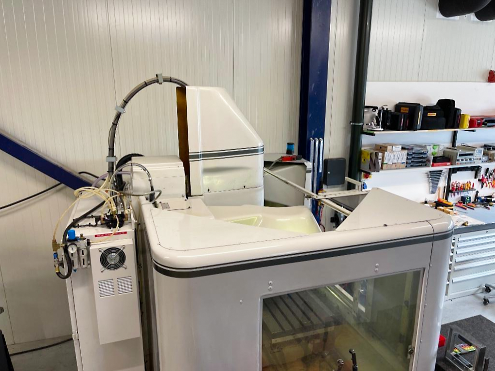 Gebruikt Milltronics VM-16 - Verticaal bewerkingscentrum - 1997