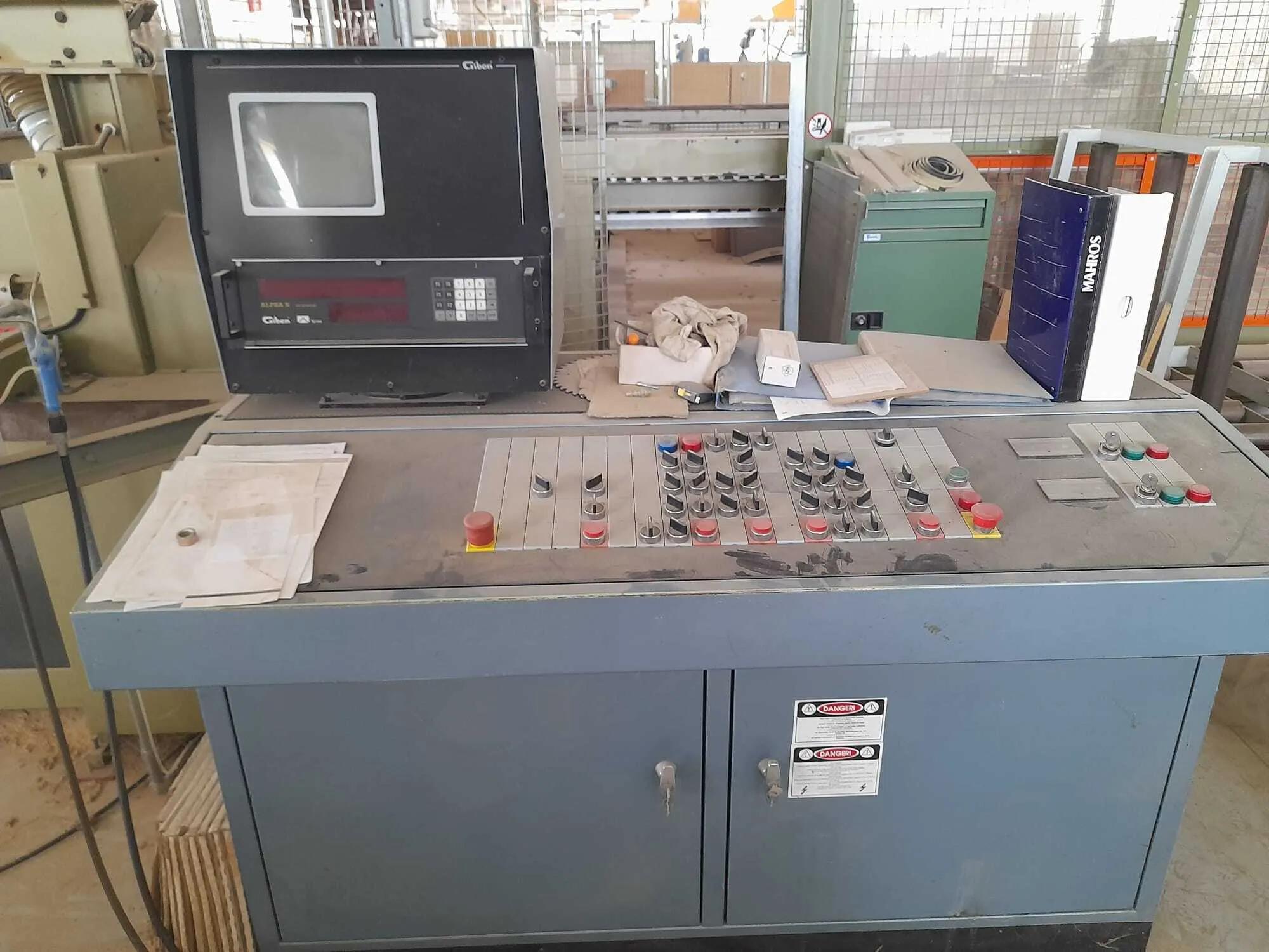 Usado Sierra de Viga Giben MK 2