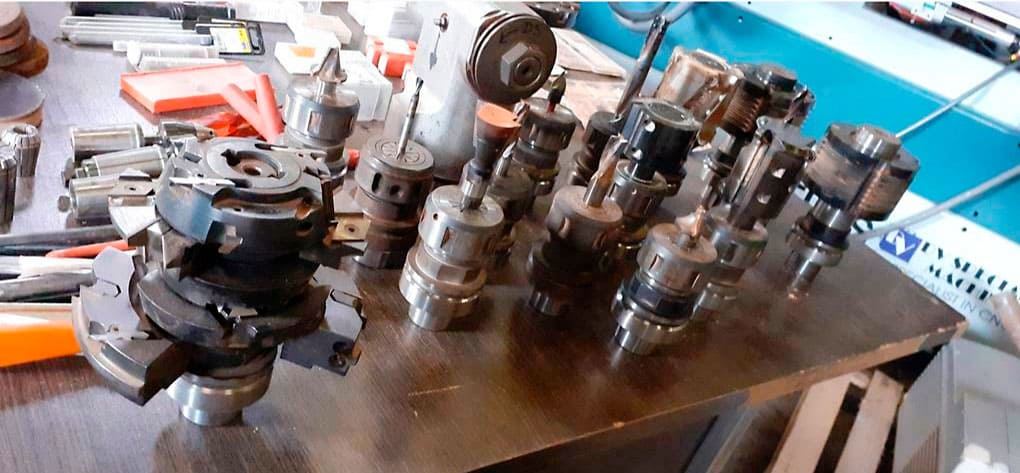 Usado 2000 MASTERWOOD Atlas