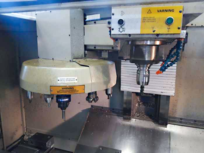 Gebruikt Bridgeport VMC 760 - CNC Bewerkingscentra verticaal - 1995