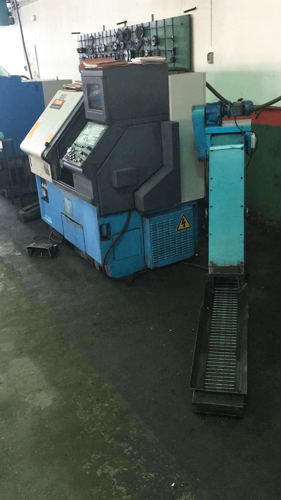 Used Mazak Quick Turn 10 - CNC Lathe - 1995