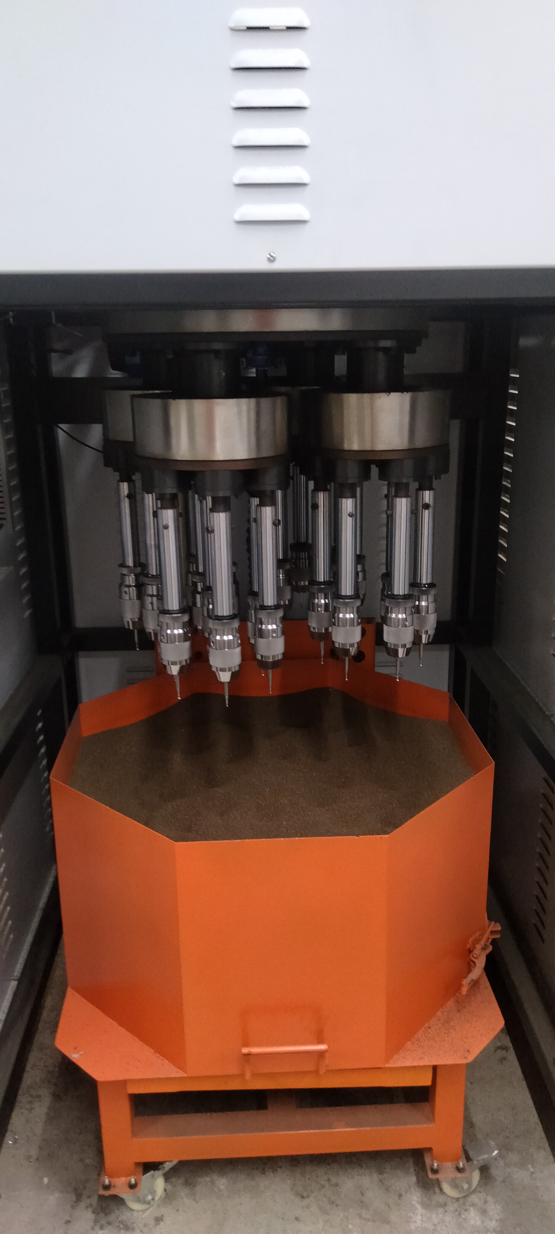 Used Qiandao Smart QD560 I 5-Axis Grinding Machine I 2023