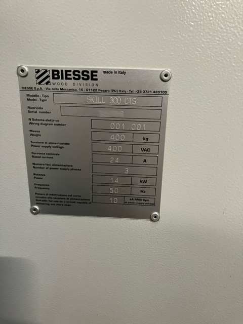 Usado Biesse Skill 300 CTS I Centro de mecanizado CNC I 2011