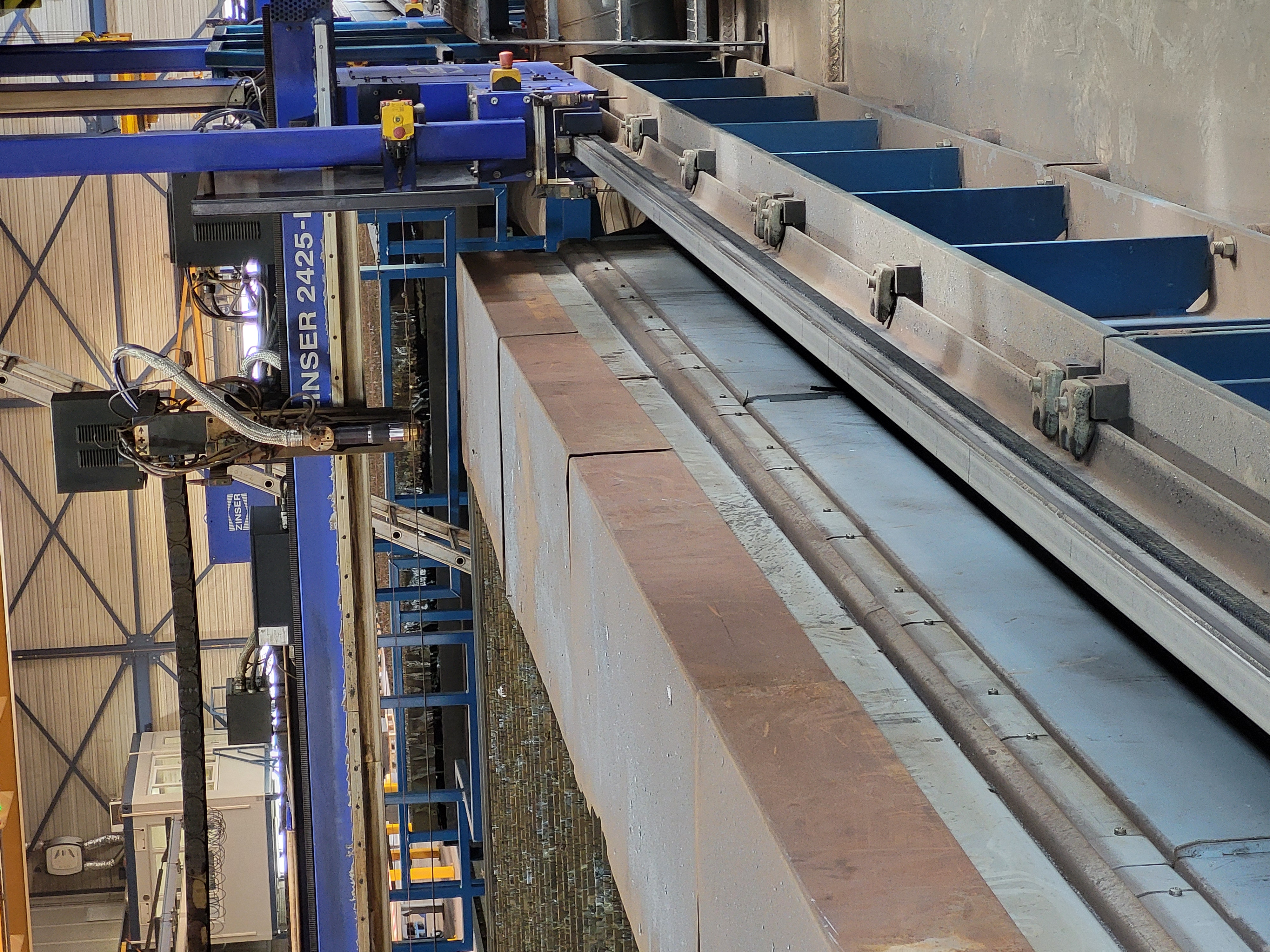 Used Zinser 2425N I Plasma Cutting I 2011