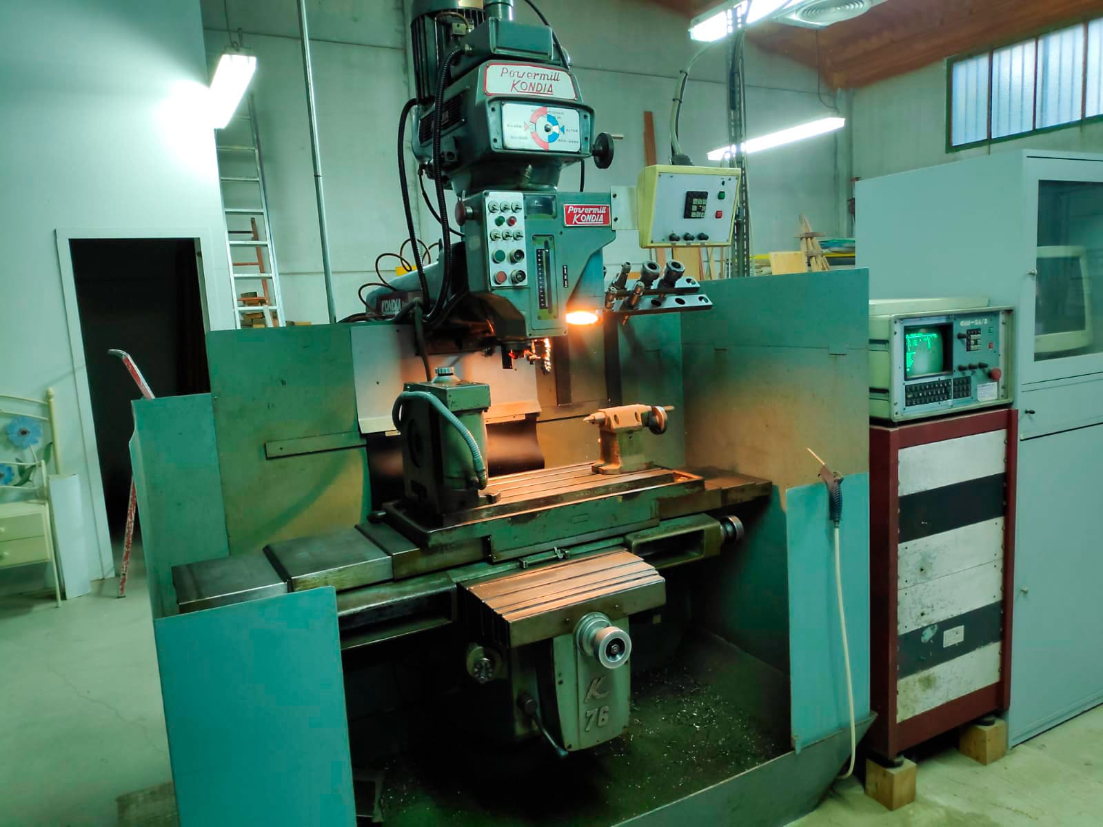 Gebruikt Kondia K76 - CNC Frezen - 1980