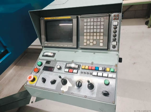 Gebruikt Takeda VS3N-EG I CNC Frezen I 1998