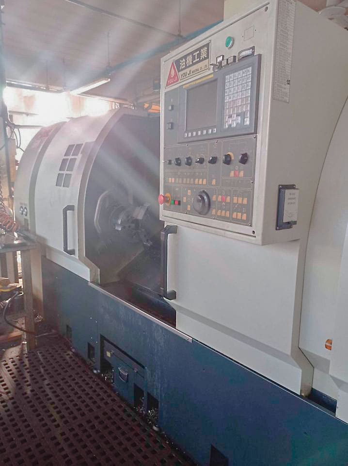 Gebruikt YOU JI YH - 28L - CNC Draaibank - 2008