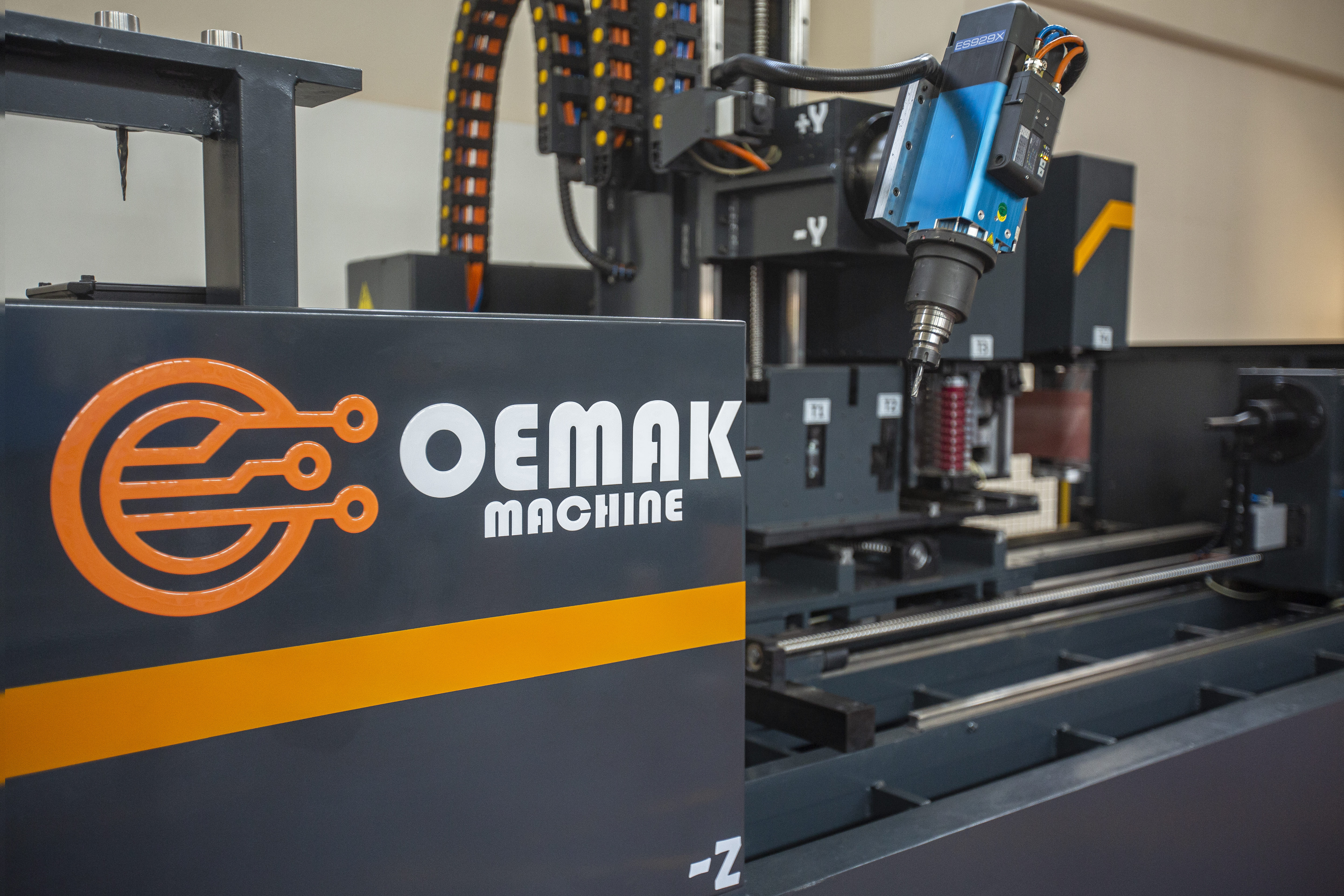 Oemak Woox 4 As I CNC Draaibank