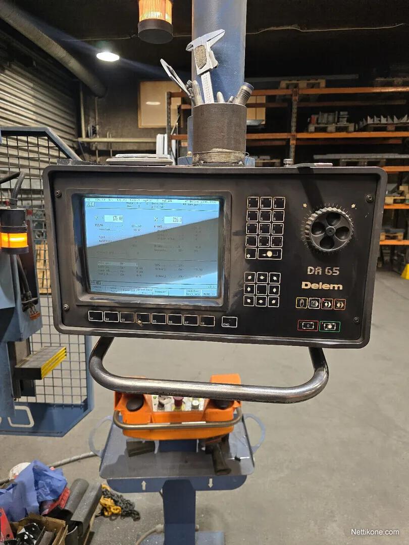 Used CR Electronic G-100-31 I Press Brake