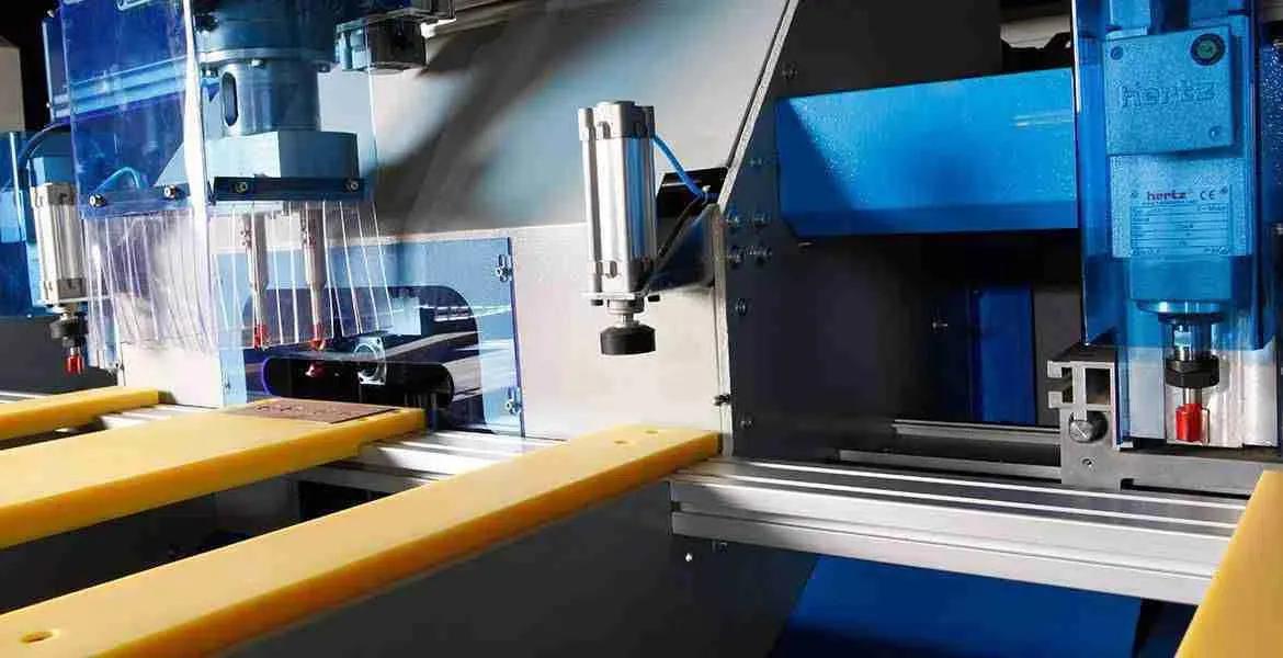 Ozgenc Makina WD 500 I Automatische Deursleuf Hinge Slot Opening Router Machine