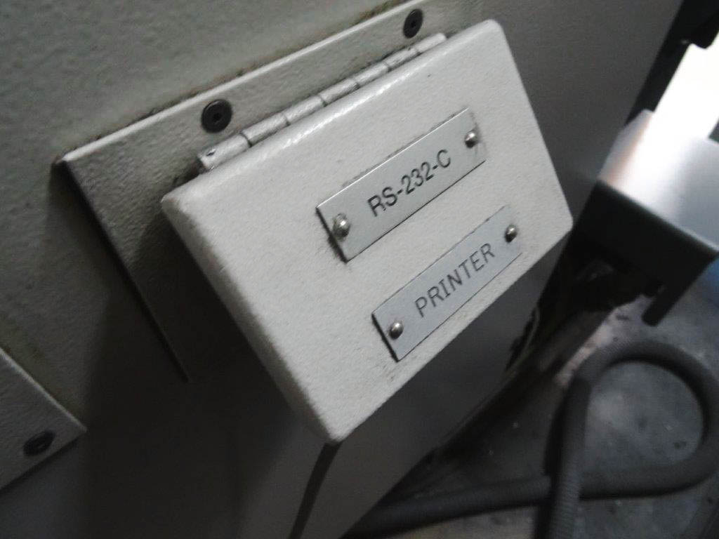 Used Cincinnati Milacron Sabre 750 - Vertical Machining Center - 1998