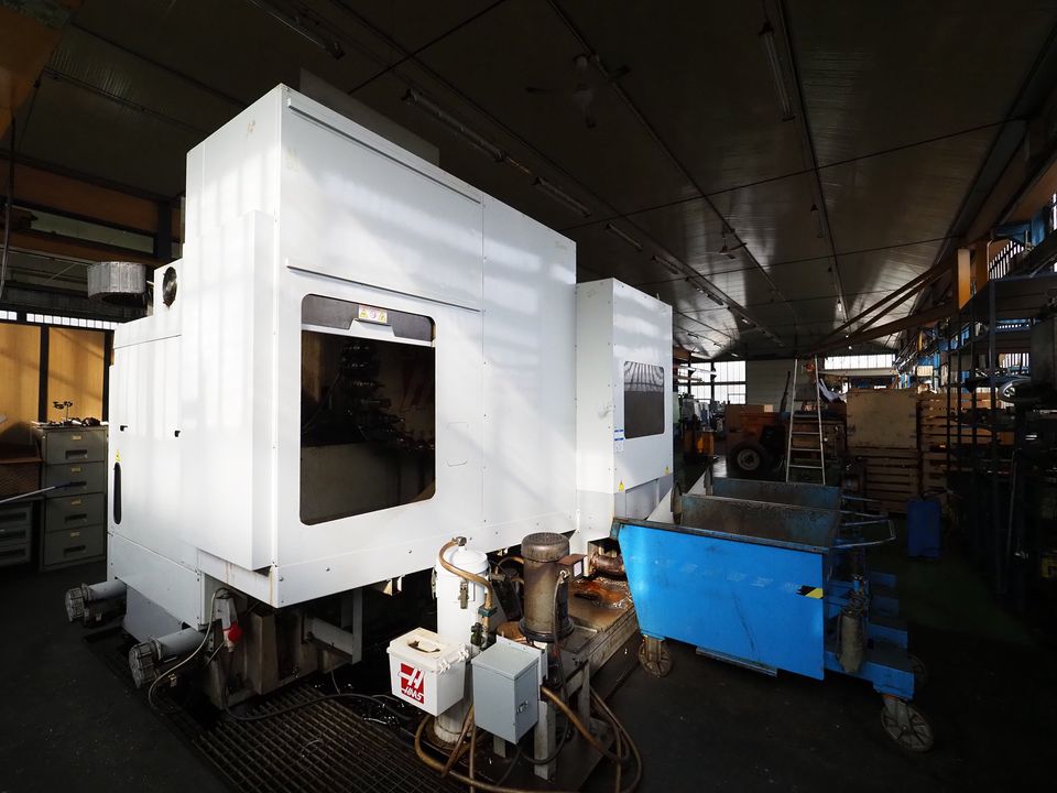 Used Haas EC-1600 I Horizontal Machining Center I 2008