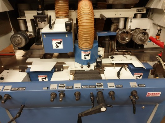 Gebruikt WEINIG UNIMAT 300