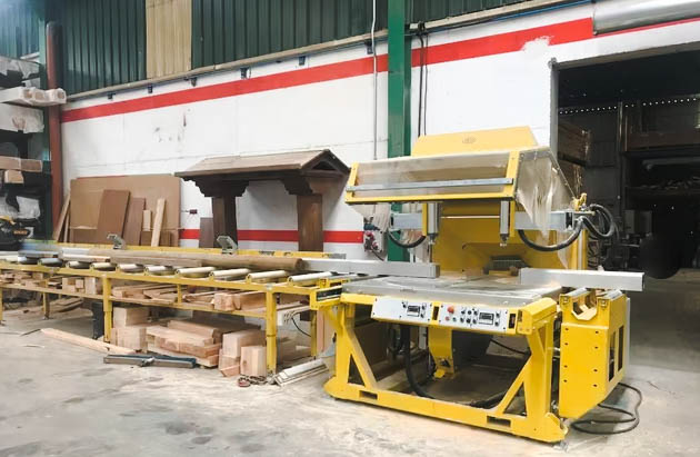 Usado Sierra de Corte Avola Gama 65 V I 2016