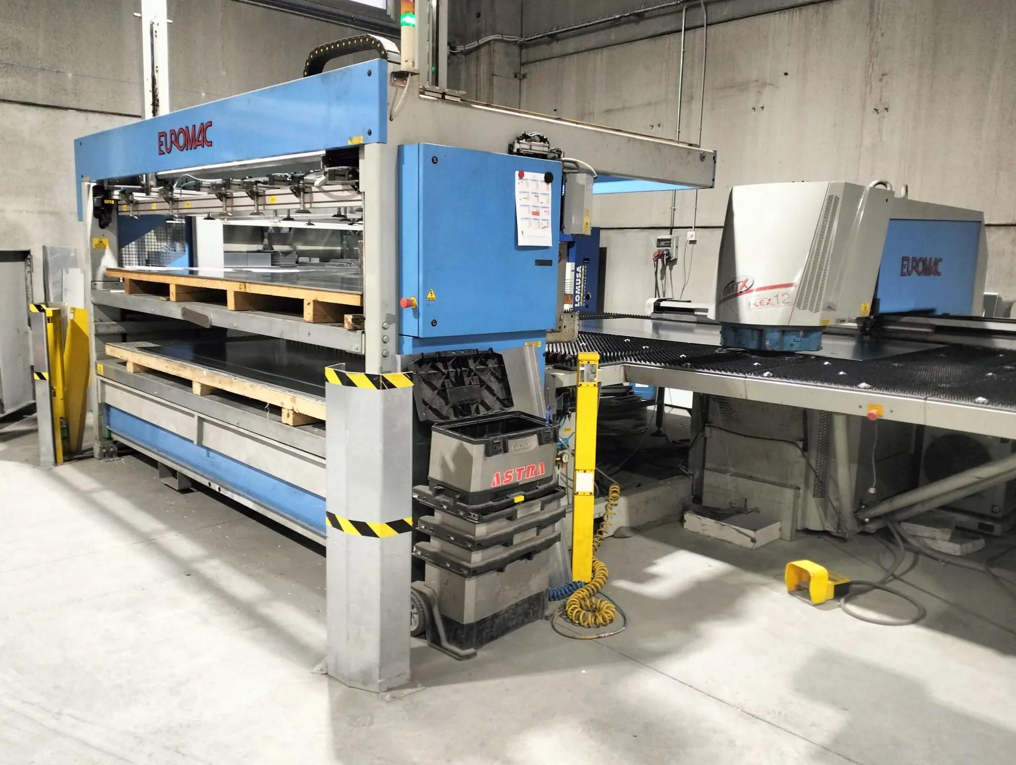 Gebruikt Euromac MTX Flex 1250/30-2500 I Ponsmachine